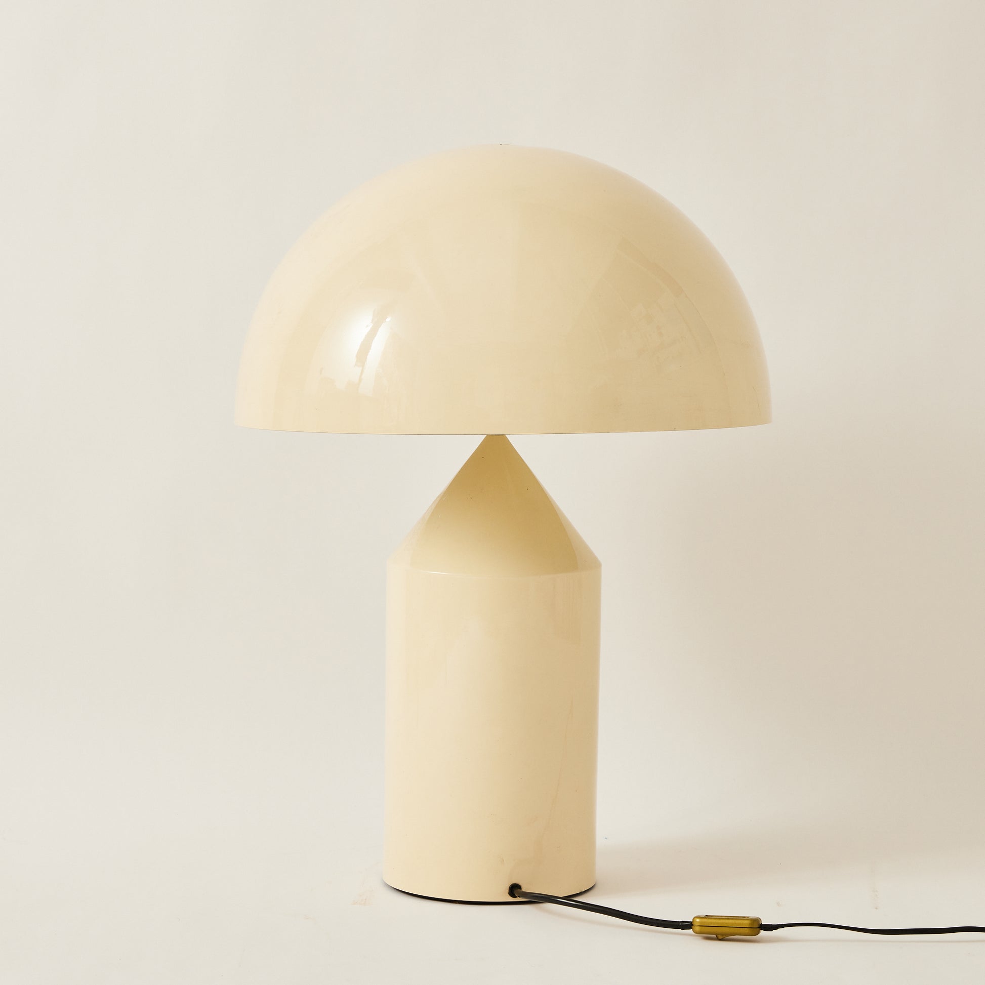 Vico Magistretti "Atollo" Lamp | 1970s Vintage Rare Lacquered Steel Finish for Oluce