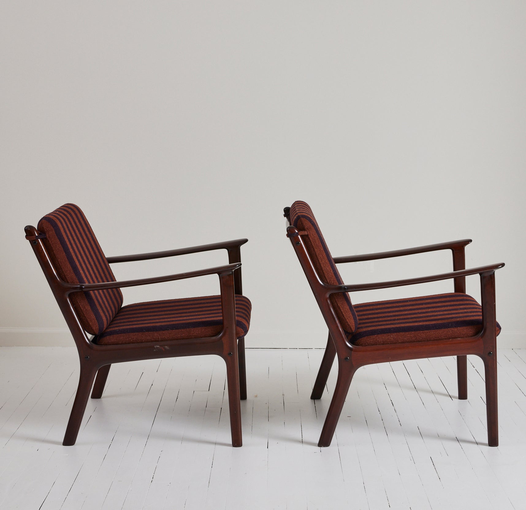 Ole Wanscher Danish Easy Chairs in Mahogany, Loose Striped Cushions 1950s - Set of 2