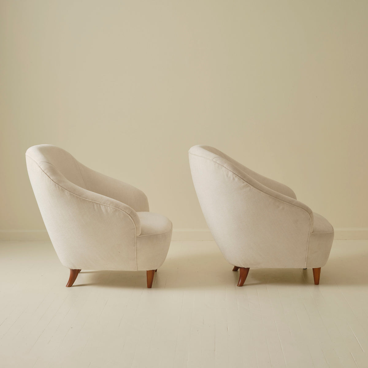 Gio Ponti by Casa & Giardino Armchairs, a Pair, 1940s