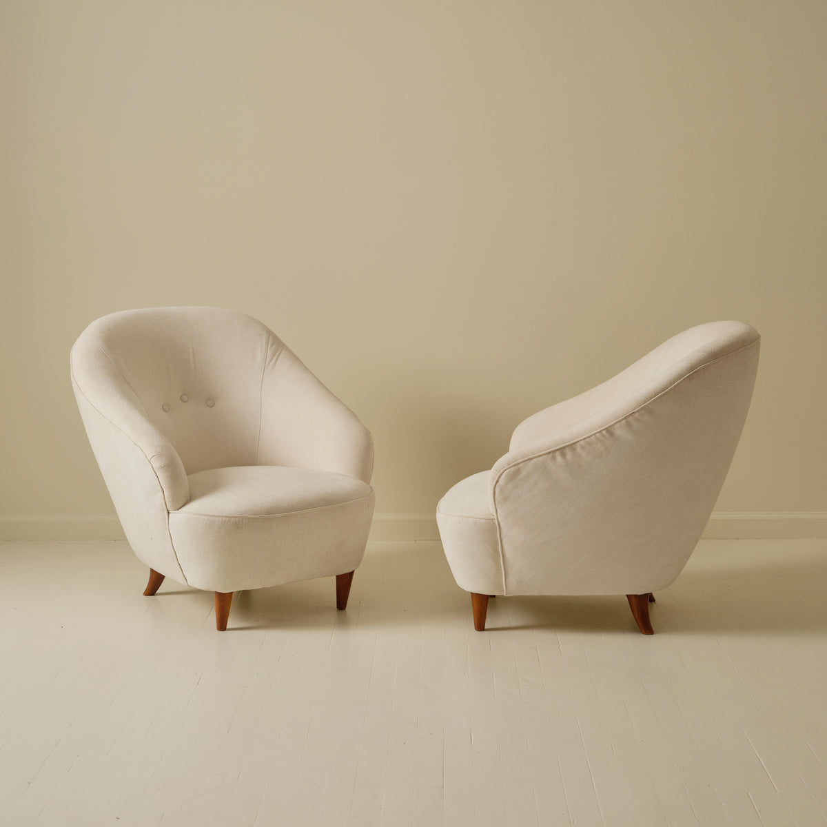 Gio Ponti by Casa & Giardino Armchairs, a Pair, 1940s
