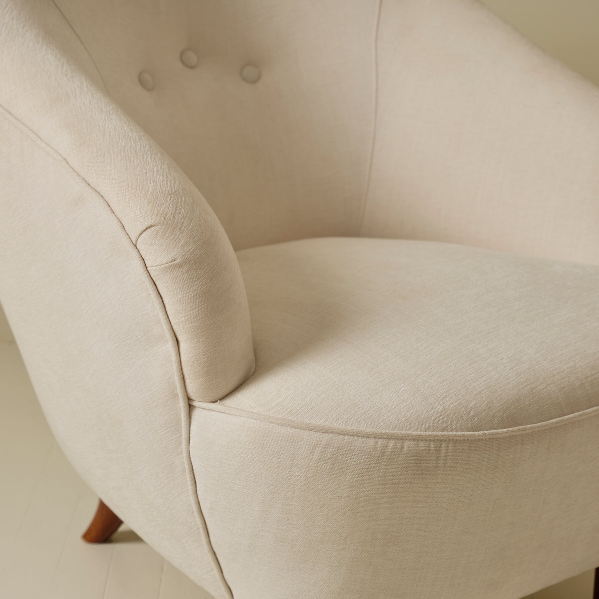 Gio Ponti by Casa & Giardino Armchairs, a Pair, 1940s