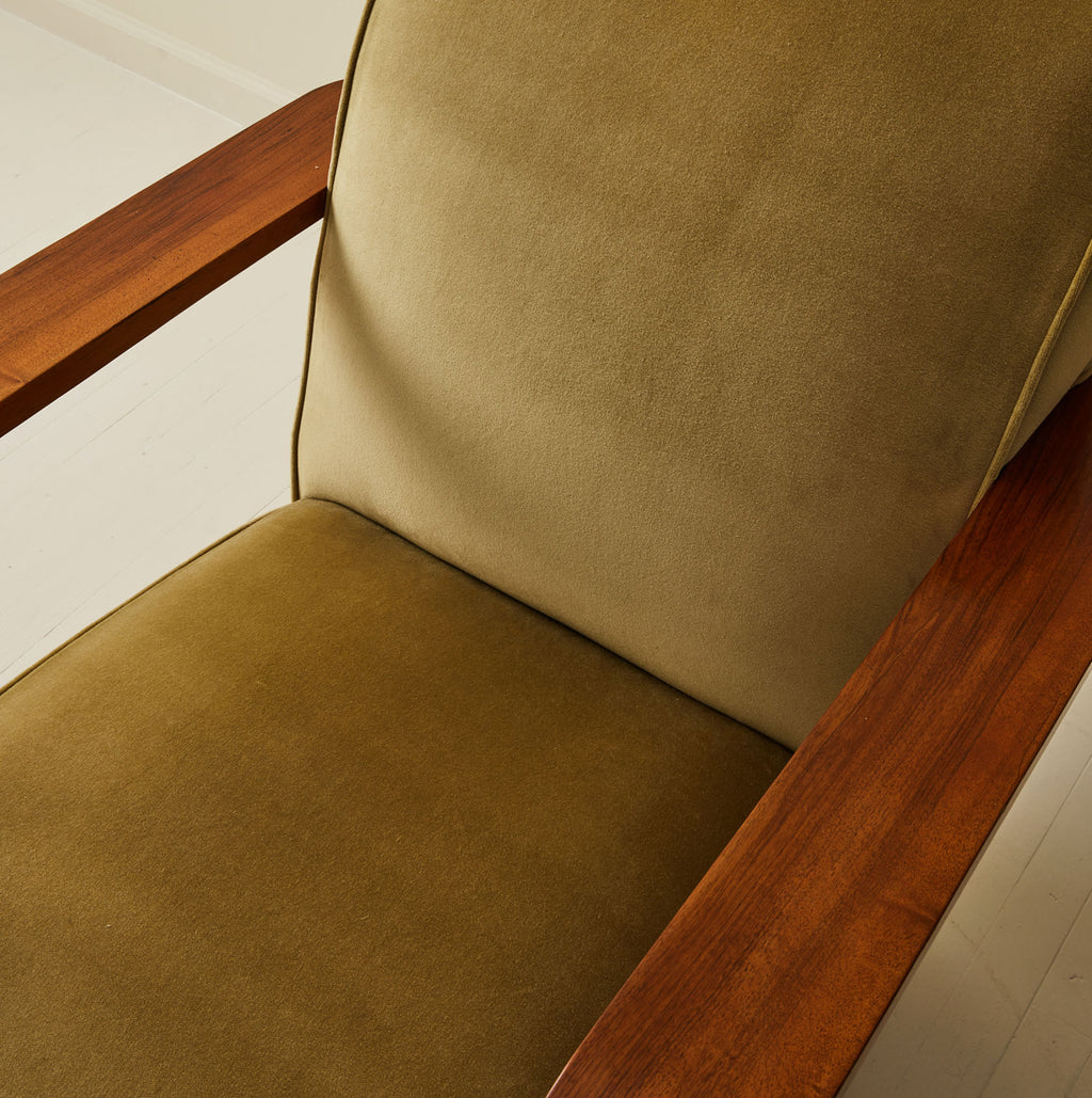 Italian Art Deco Lounge Chairs in Velvet, a pair, 1930's.