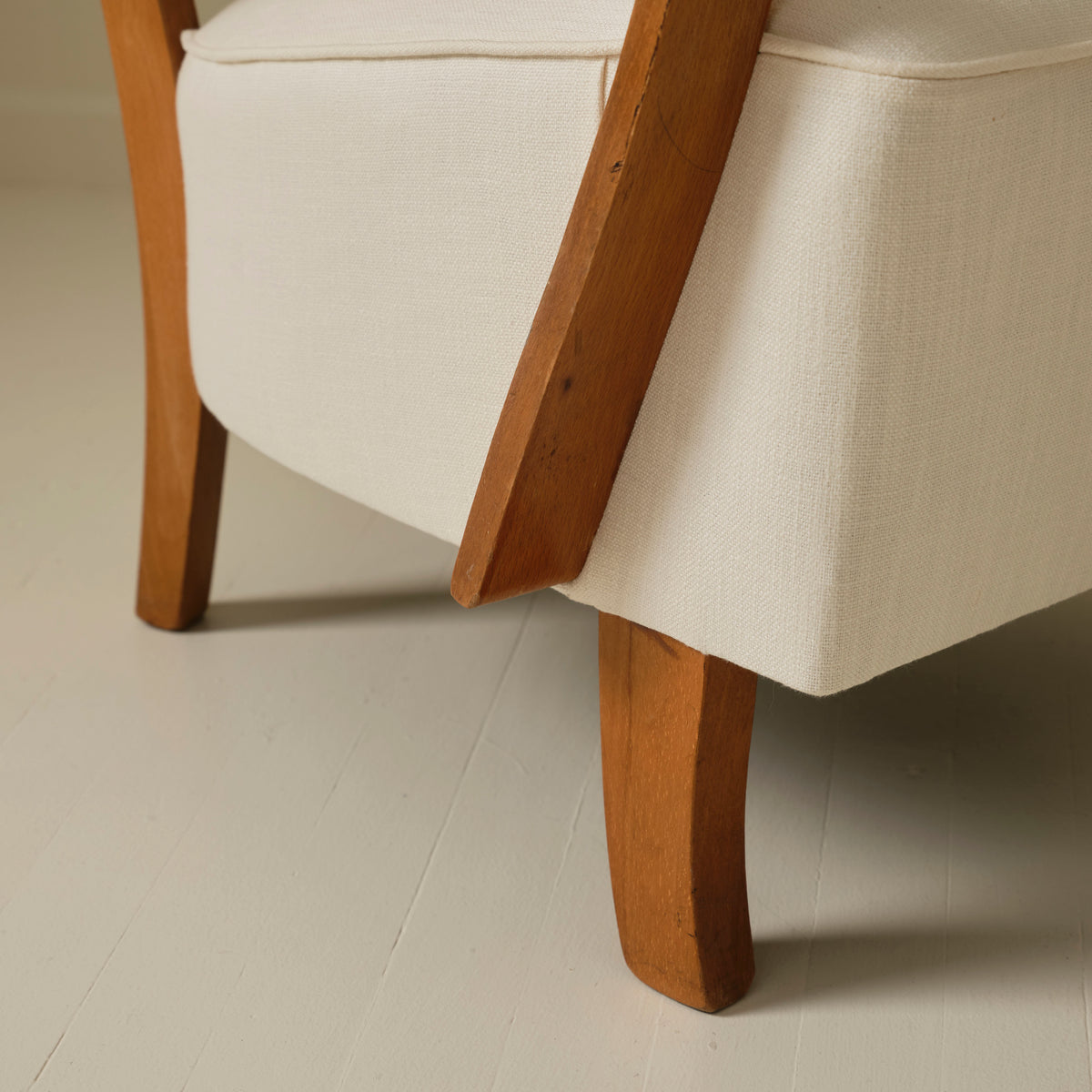 Jindrich Halabala  Bentwood Lounge Chairs, a pair, 1930's.