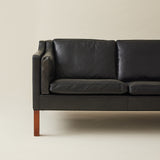 Borge Mogensen, Model 2213 Black Leather Sofa, Manufactured by Fredericia Stolefabrik
