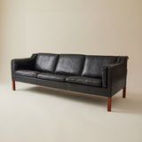 Borge Mogensen, Model 2213 Black Leather Sofa, Manufactured by Fredericia Stolefabrik