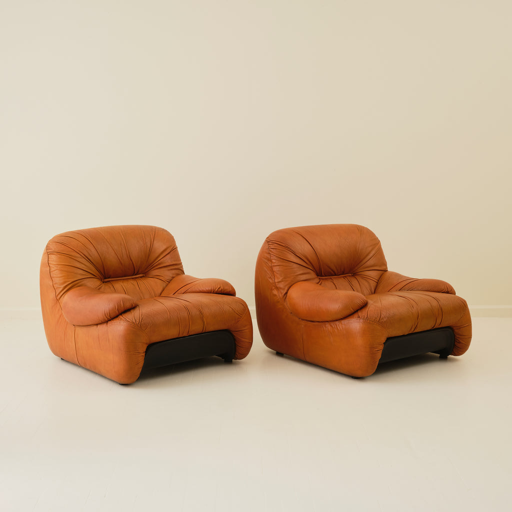 Claudio Vagnoni “Malù” Italian Post Modern Leather Armchairs, a Pair, 1970s