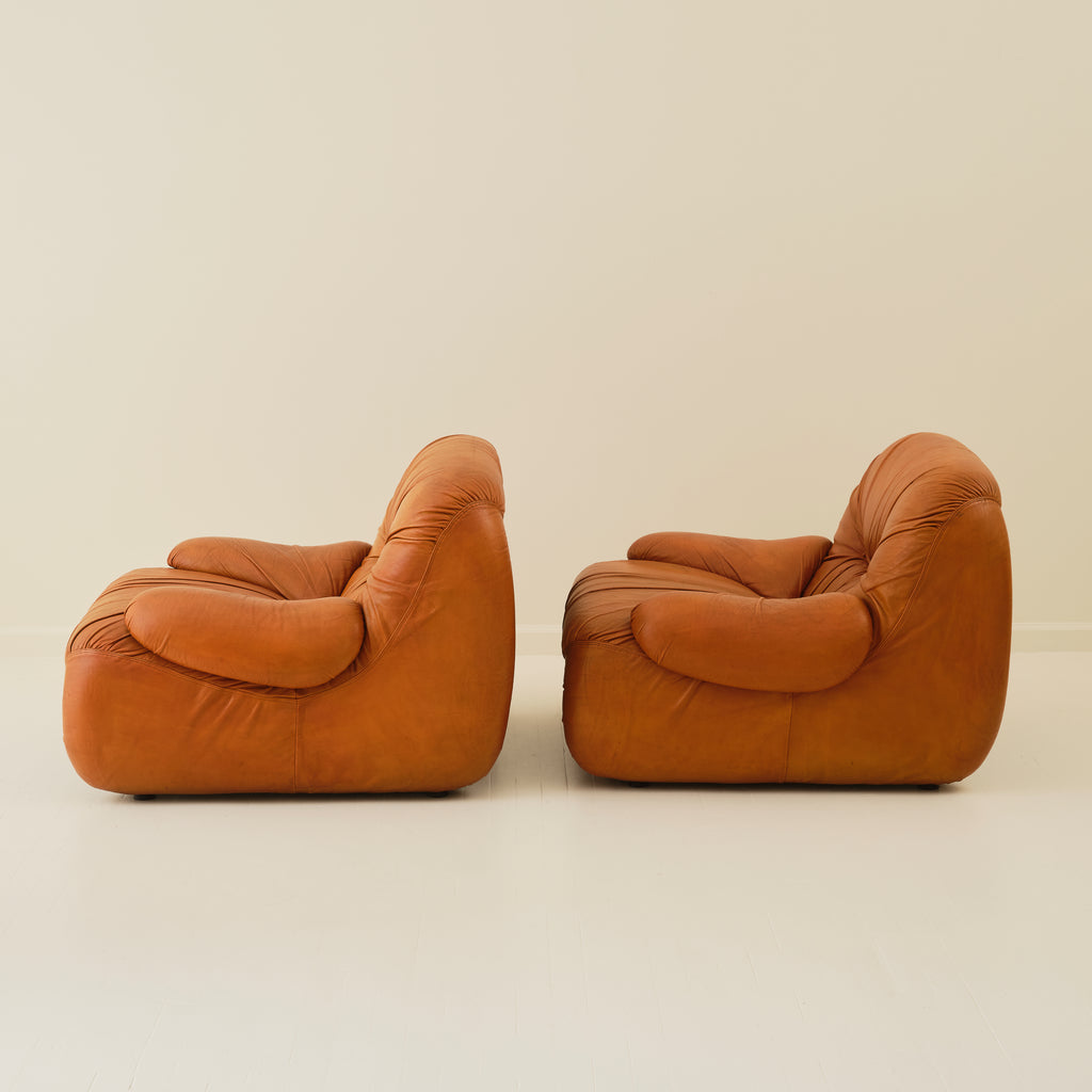 Claudio Vagnoni “Malù” Italian Post Modern Leather Armchairs, a Pair, 1970s