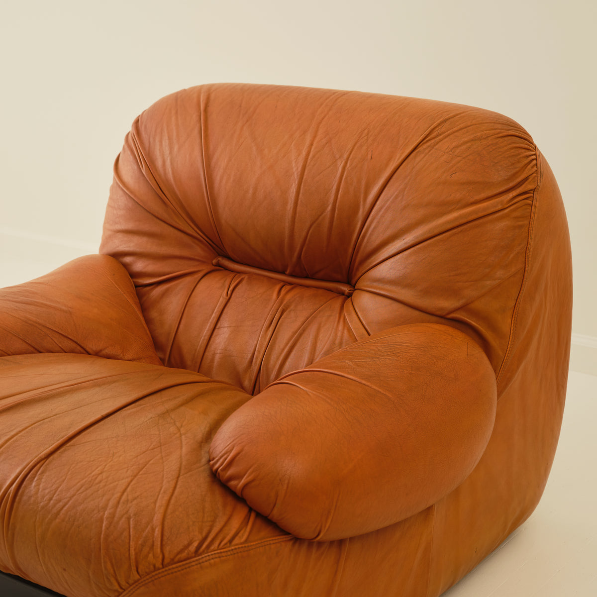 Claudio Vagnoni “Malù” Italian Post Modern Leather Armchairs, a Pair, 1970s
