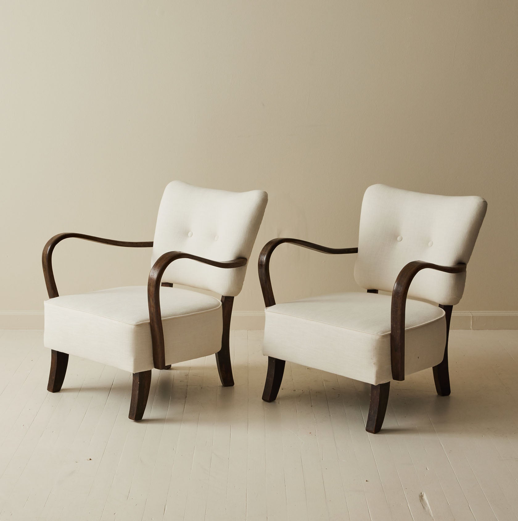 Jindrich Halabala Patinated Bentwood Lounge Chairs, a pair, 1930's.