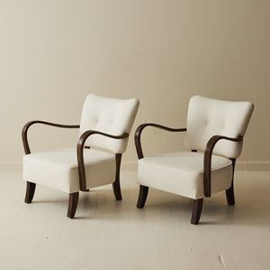 Jindrich Halabala Patinated Bentwood Lounge Chairs, a pair, 1930's.