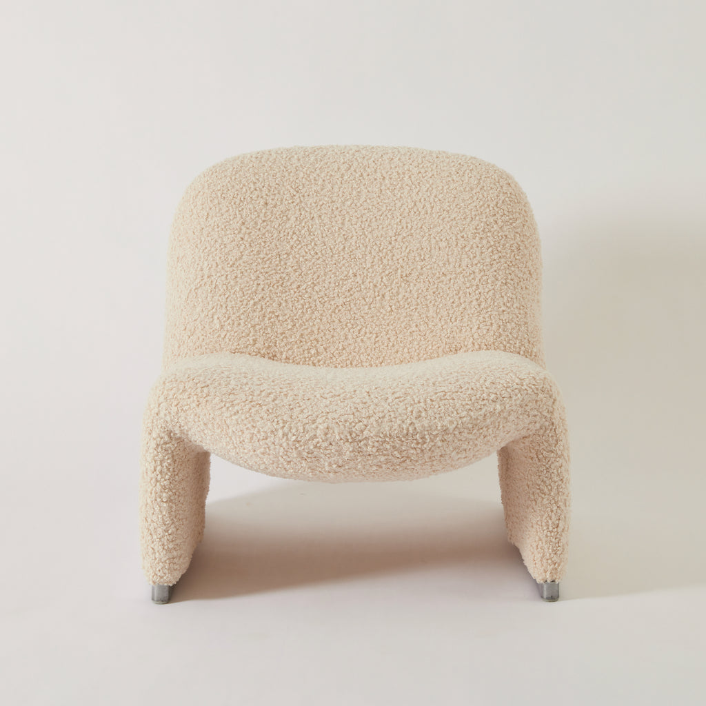 Giancarlo Piretti "Alky" Chairs, Vintage 1960s Boucle Shearling Lounge Chairs for Castelli, Set of 2