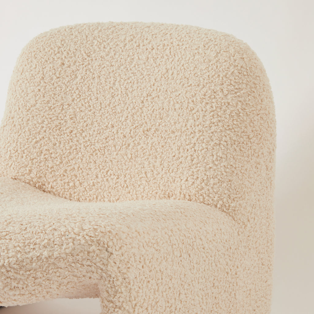 Giancarlo Piretti "Alky" Chairs, Vintage 1960s Boucle Shearling Lounge Chairs for Castelli, Set of 2