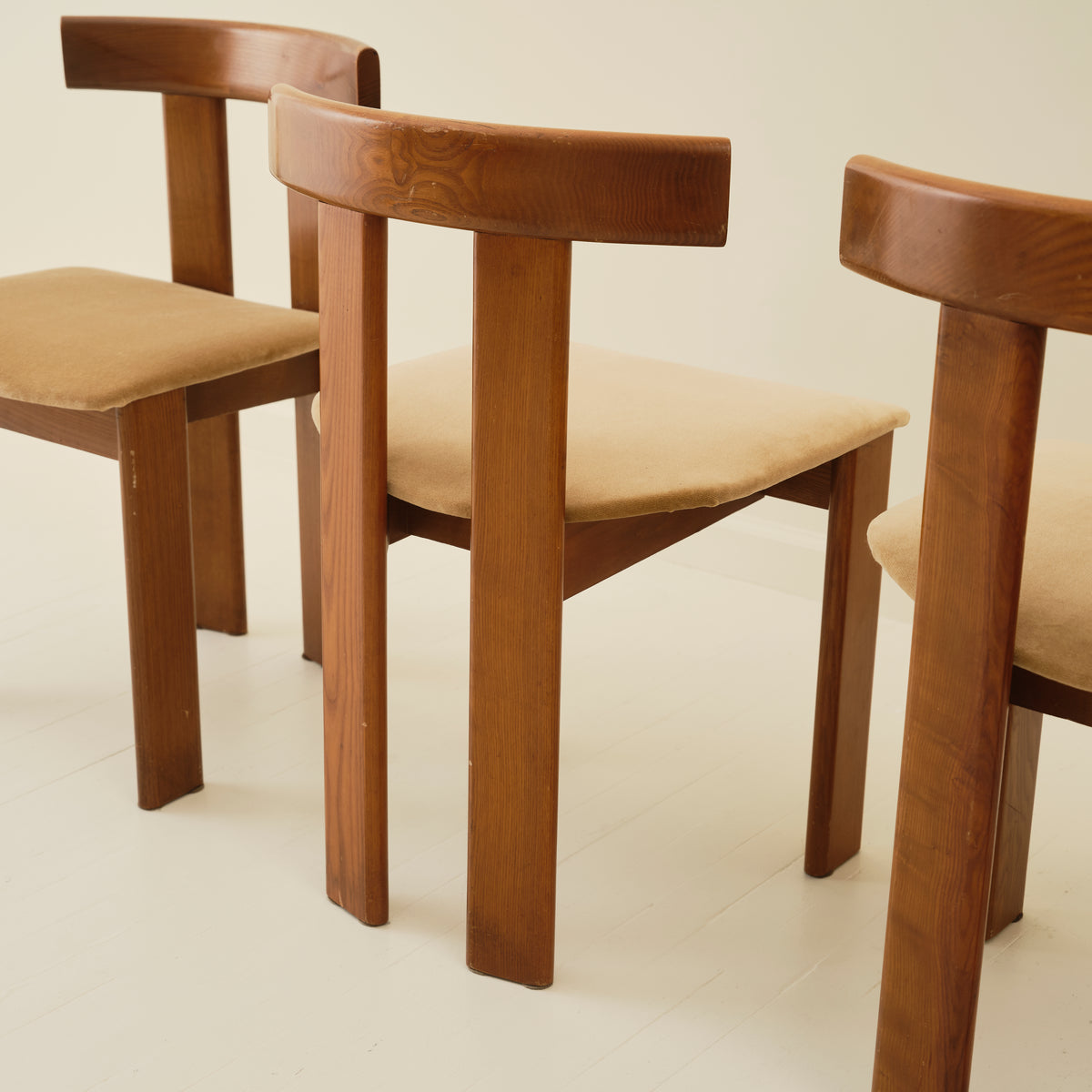 Luigi Vaghi Dining in Walnut, set of 6,  Italy 1960s