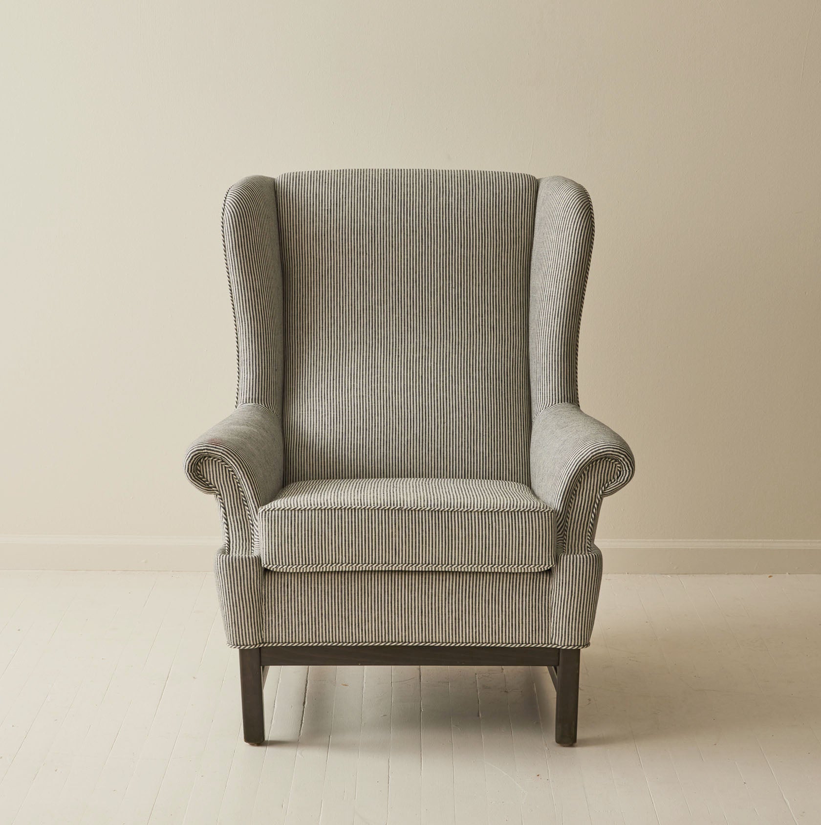Svenskt Tenn 3543 "Oxford" Ear Flap Armchair, Ragnar Helsén, 1960's.