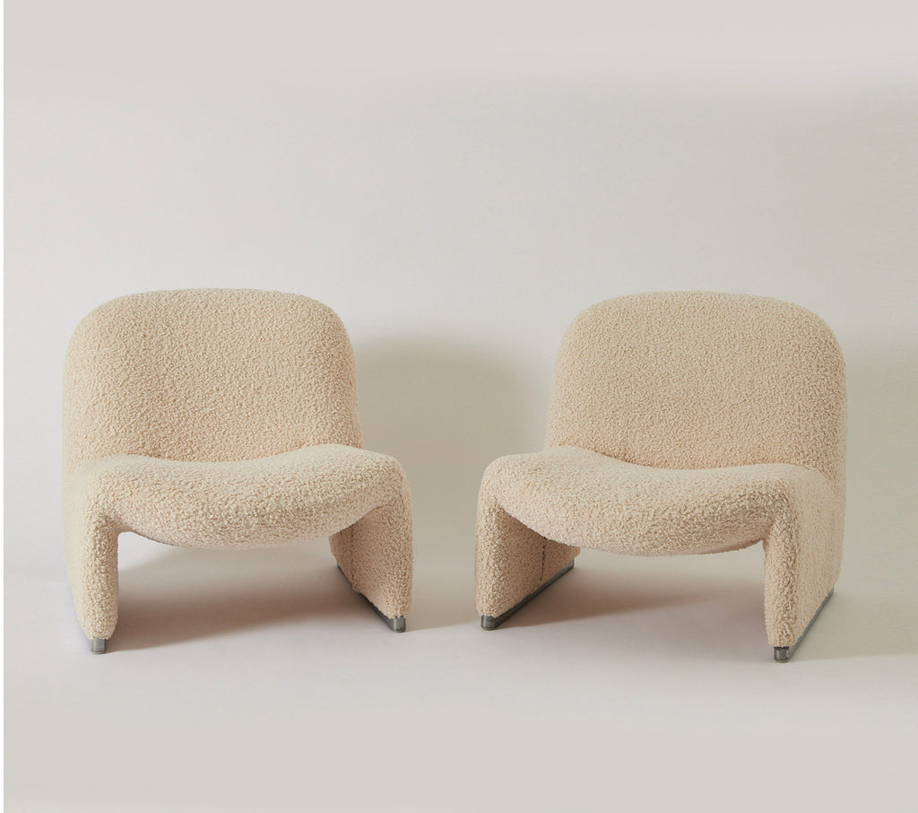 Giancarlo Piretti "Alky" Chairs, Vintage 1960s Boucle Shearling Lounge Chairs for Castelli, Set of 2