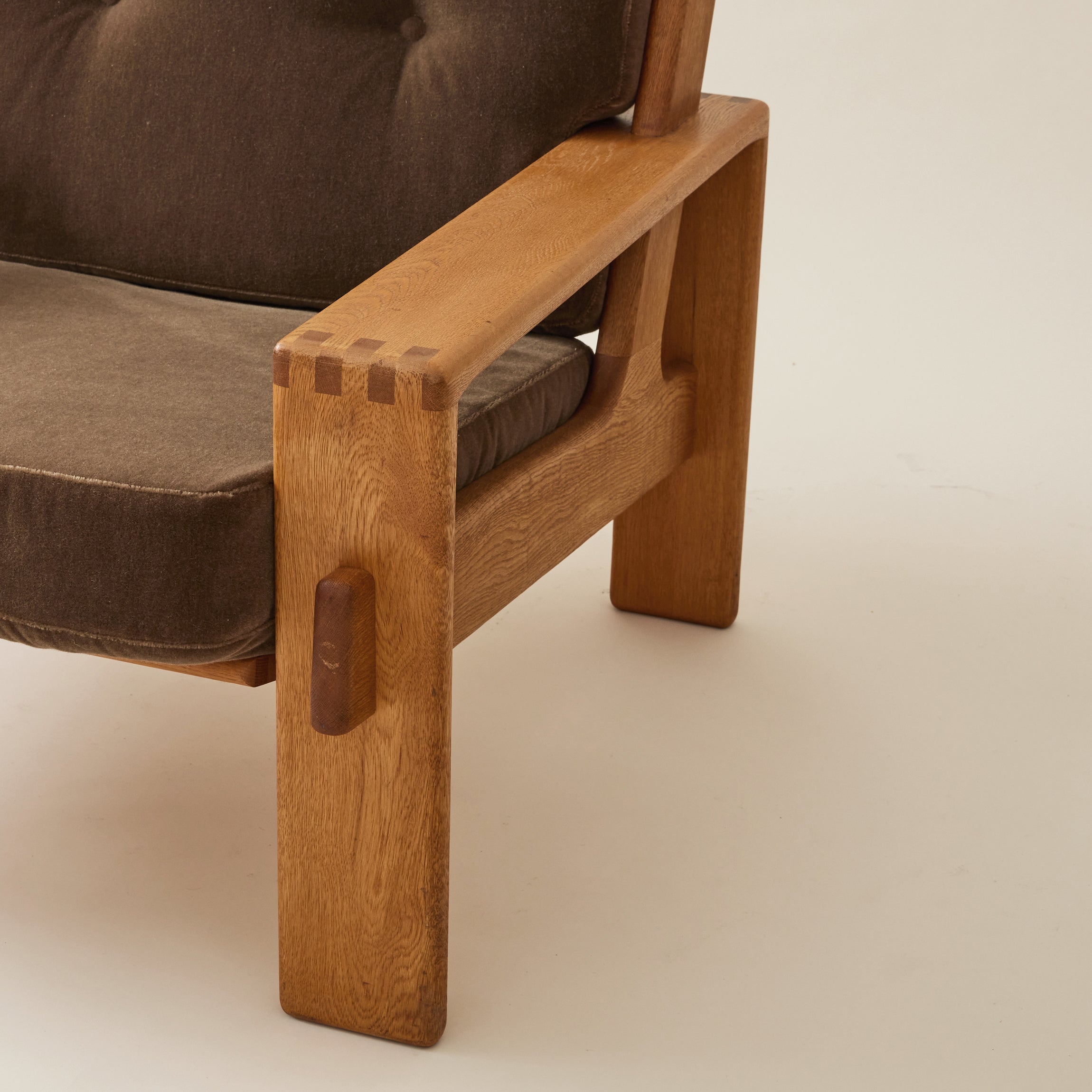 SOLD Esko Pajamies Oak 