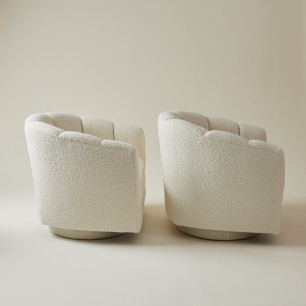 Mid Century Ivory Boucle Swivel Chairs in the style of Milo Baughman, a pair