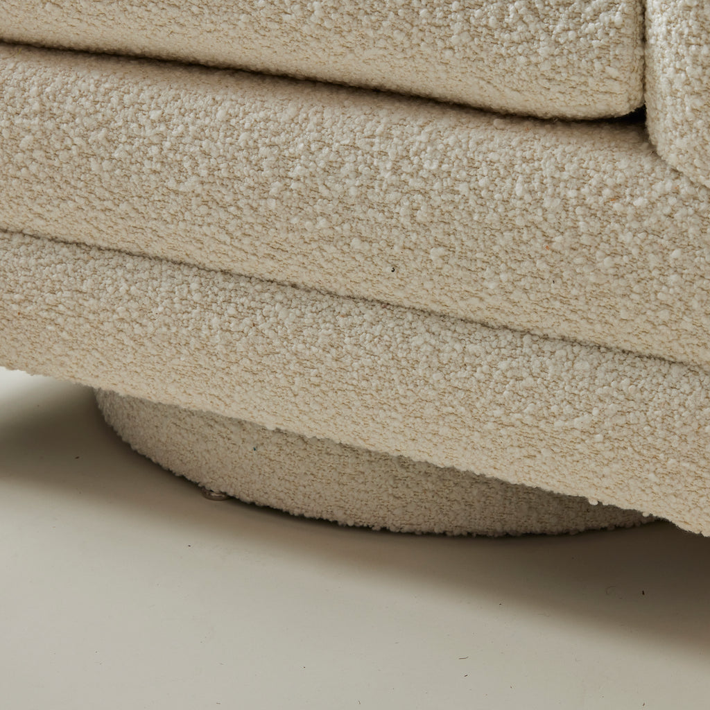 Mid Century Ivory Boucle Swivel Chairs in the style of Milo Baughman, a pair