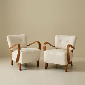 Jindrich Halabala  Bentwood Lounge Chairs, a pair, 1930's.