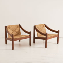 Load image into Gallery viewer, Vico Magistretti for Cassina &quot;Carimate&quot; Chair, lacquered beech and Rush, Italy 1963
