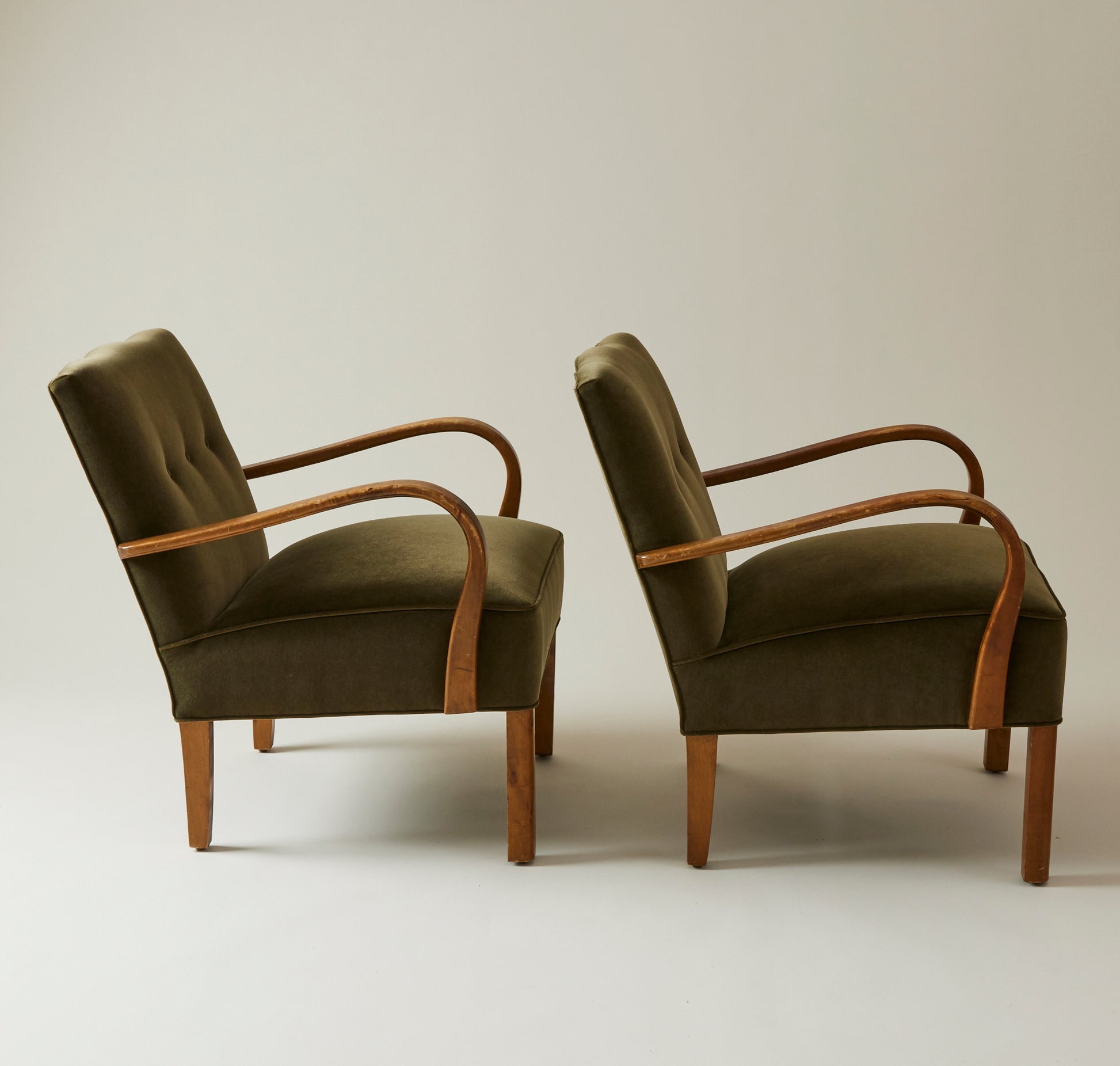 Swedish Modern Easy Chairs With Curved Beach Arms, Upholstered in Velvet, 1940s - Set of 2