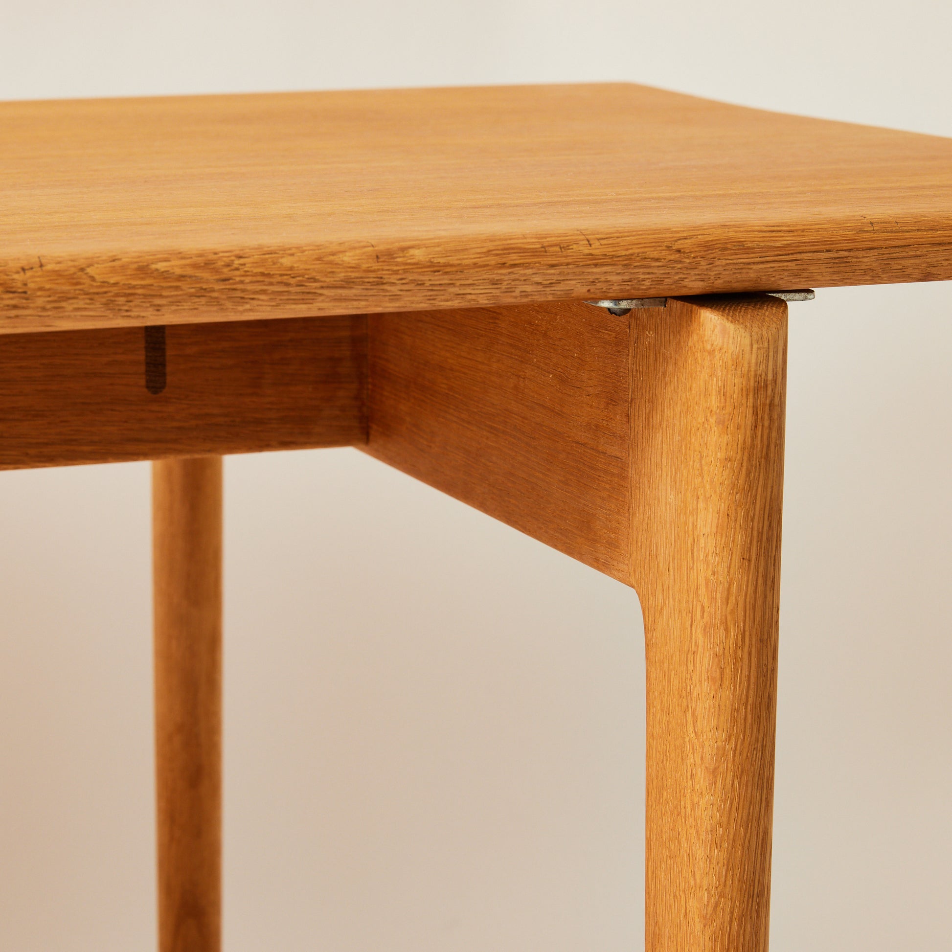 Hans J. Wegner AT-15 Coffee Table | Vintage 1960s Danish Solid Oak for Andreas Tuck