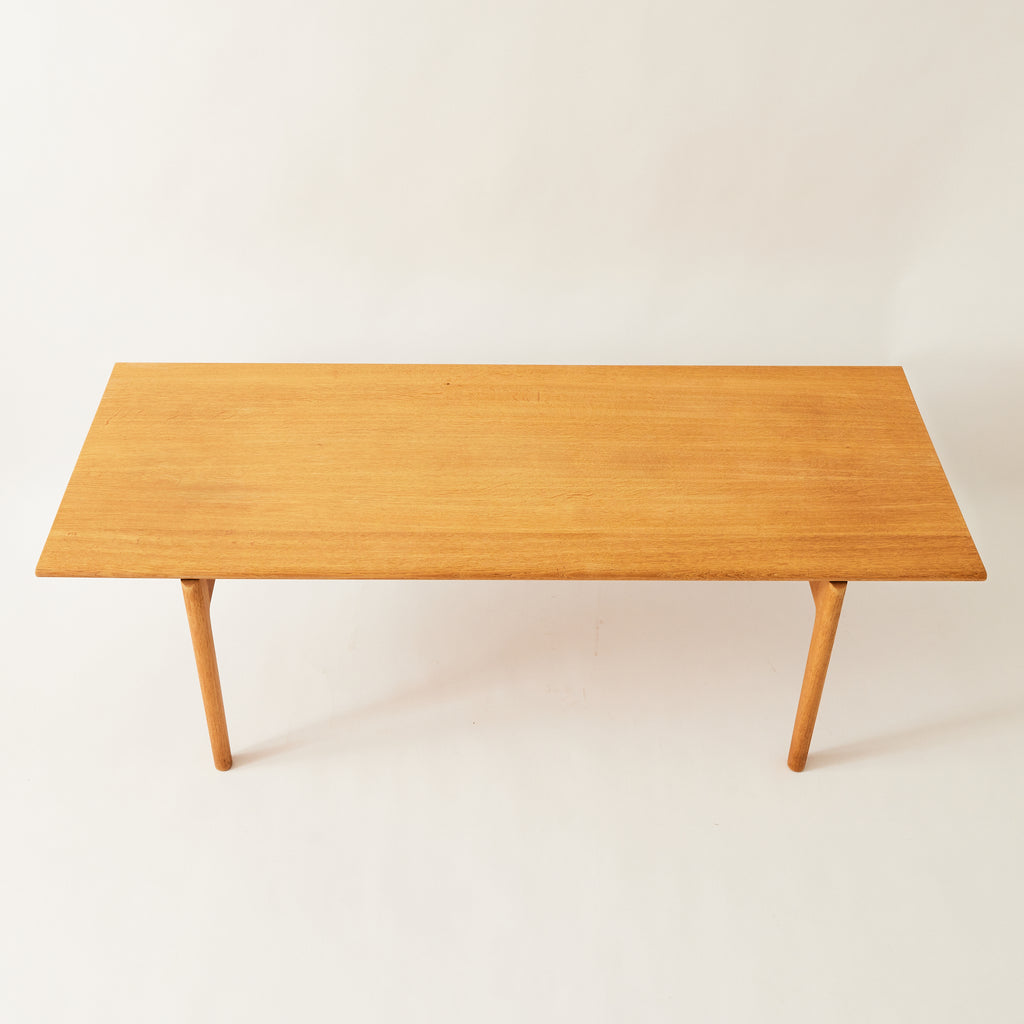 Hans J. Wegner AT-15 Coffee Table | Vintage 1960s Danish Solid Oak for Andreas Tuck